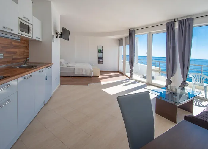 Romance Hotel Kiten (Burgas)