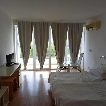 Hotel Romance Kiten (Burgas)